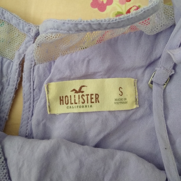 Purple Hollister Romper - Picture 5 of 5